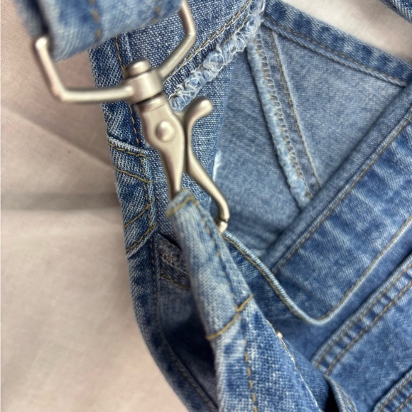 1939 Authentic Brand Denim S Denim Blue Jeans Shortalls Overalls - Picture 2 of 10